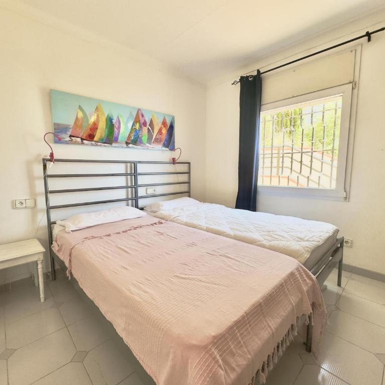 Residencial Puig Rom - Apartment - 10