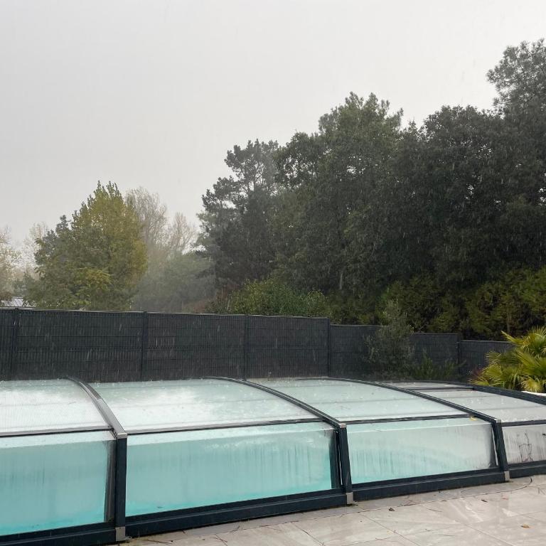 Villa palmeraie - piscine privée et boulodrome - Villa 3 Chambres - 12