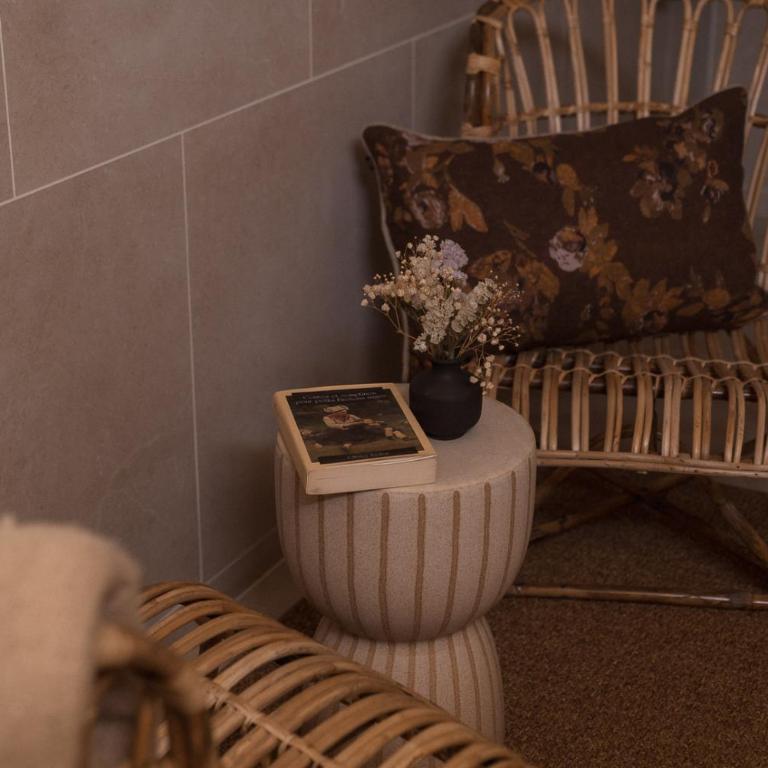 Apparts Rennes BnB Duhamel - Signature Suite with Spa Bath - 17