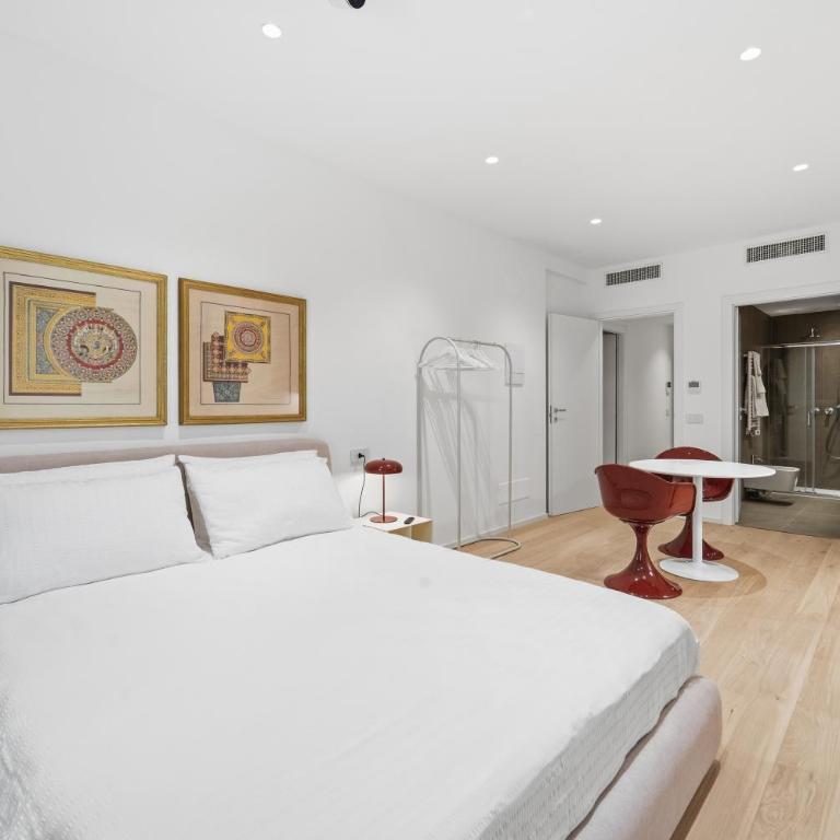 Arena Gateway Cinema Suite Adult Only - Habitación Doble con baño privado - 9