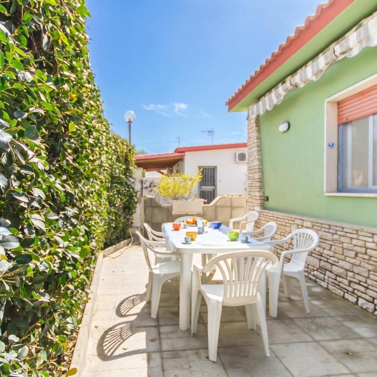 Villetta Belvedere 400 Meters From Sea - Happy Rentals - Two-Bedroom Villa - 1