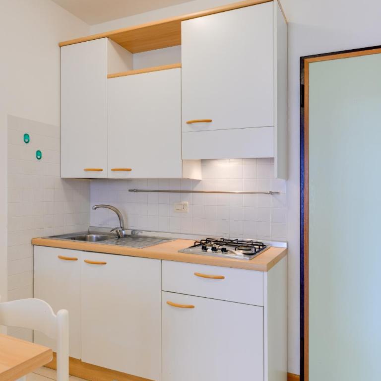 Villaggio CAMPIELLO DEL SOLE - One-Bedroom Standard Apartment - 12