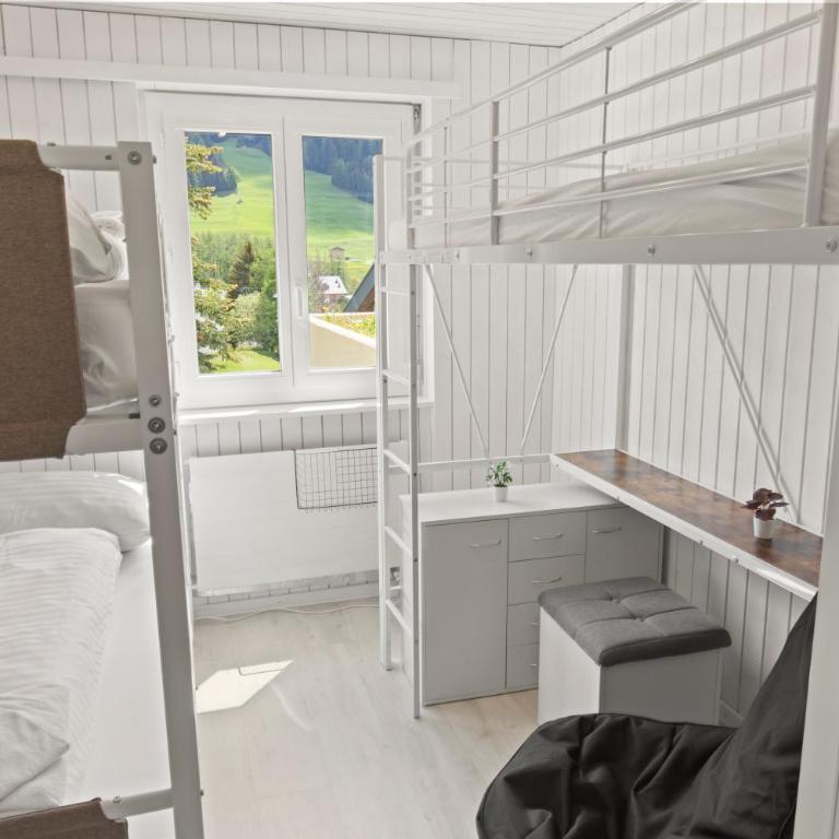 Appartement lumineux avec superbe terrasse et vue - Apartment mit 2 Schlafzimmern - 4