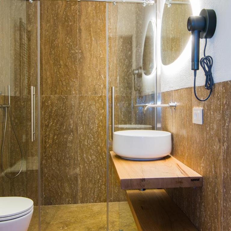 Materia Rooms San Gimignano - Deluxe Double Room - 4