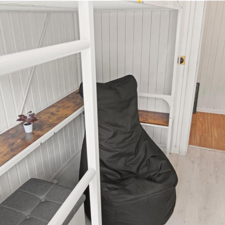 Appartement lumineux avec superbe terrasse et vue - Apartment mit 2 Schlafzimmern - 11