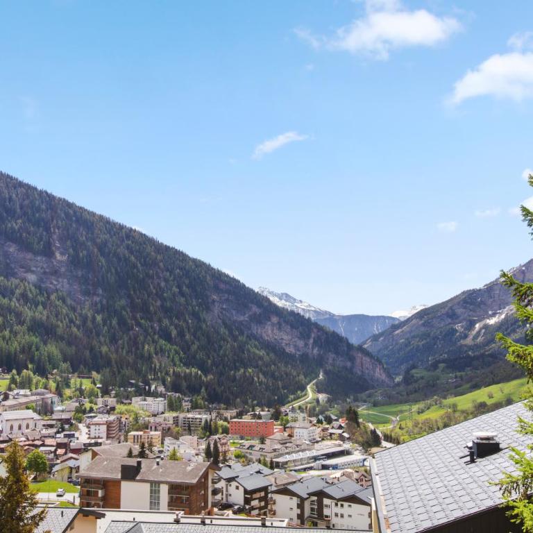 Appartement lumineux avec superbe terrasse et vue - Apartment mit 2 Schlafzimmern - 1