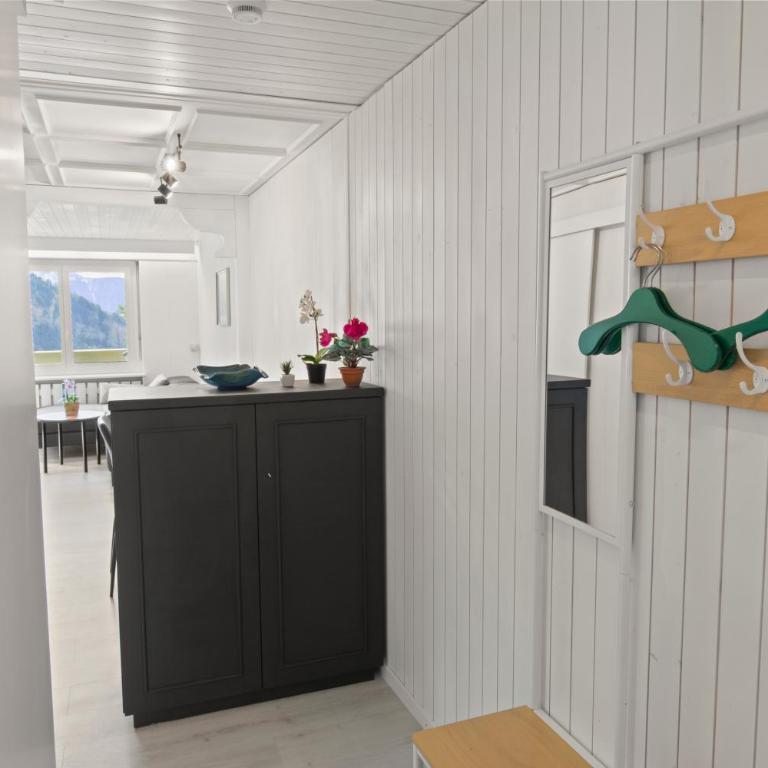 Appartement lumineux avec superbe terrasse et vue - Apartment mit 2 Schlafzimmern - 30