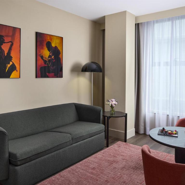 NH Barcelona Diagonal Poblenou - Suite Junior - 1