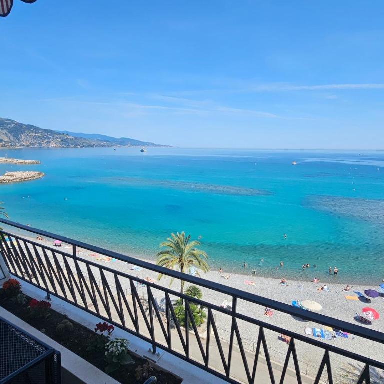Waterfront accommodation in Roquebrune-Cap-Martin - Appartement-Studio avec 1 Lit Double - 1