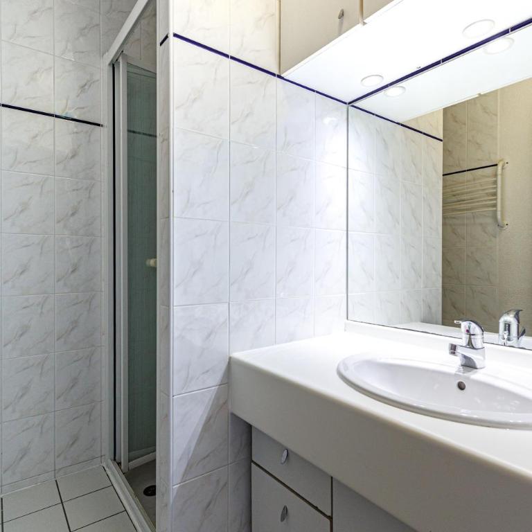 La Canopée - Conciergerieland - Two-Bedroom Deluxe Apartment with Garden View - 15