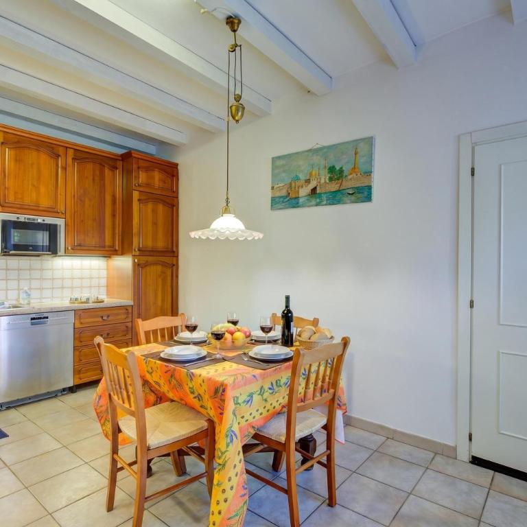 Villa Lake View With BBQ - Happy Rentals - Villa con Vista Giardino - 12