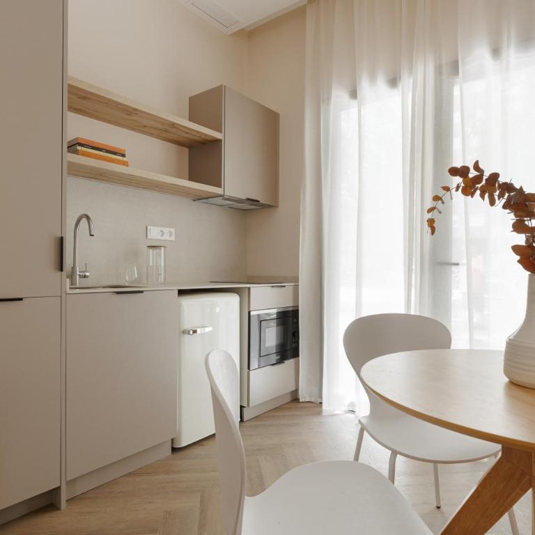 MH Apartments Blasco Valencia - One-Bedroom Apartment - 7