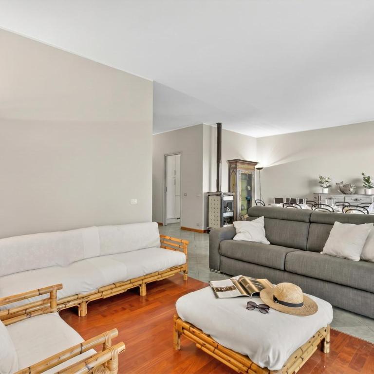 Riflessi Di Luce Lake View - Happy Rentals - Apartment with Balcony - 13