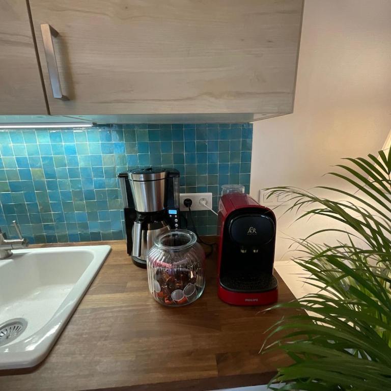 T3 69 m2 Small secure parking, Old Town entrance - Three-Bedroom Apartment - 9