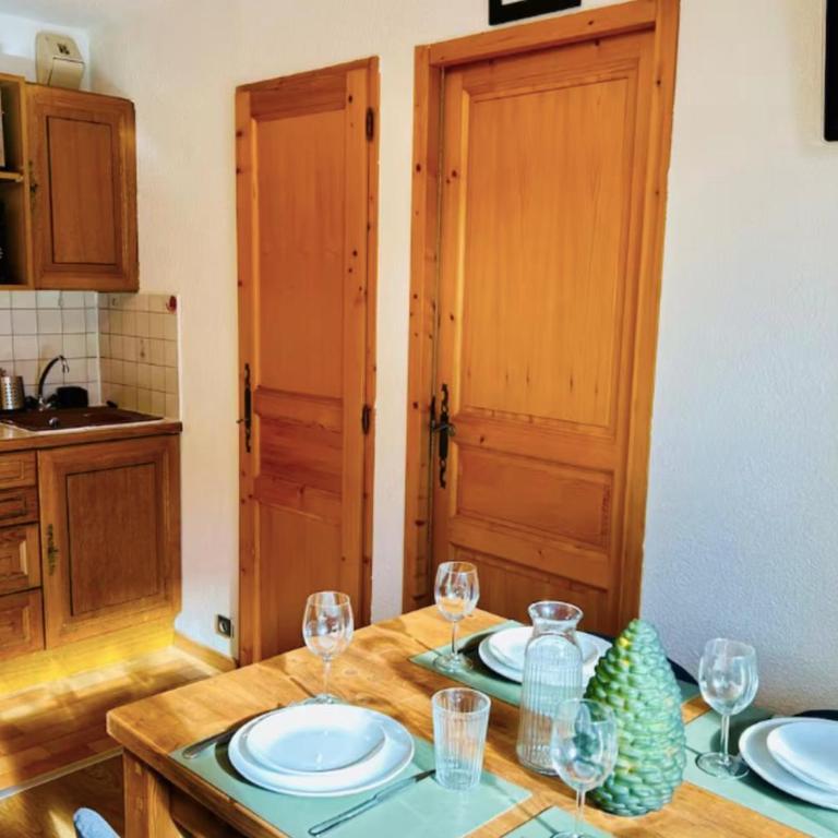 Renovated flat with Mont Blanc's view Parking - Appartamento - 31