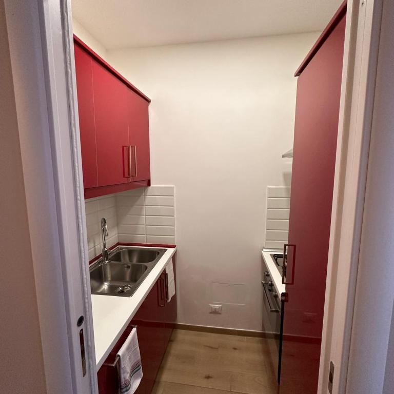 Renovated three-room apartment with balcony in Tormarancia - Appartamento con 2 Camere da Letto - 21