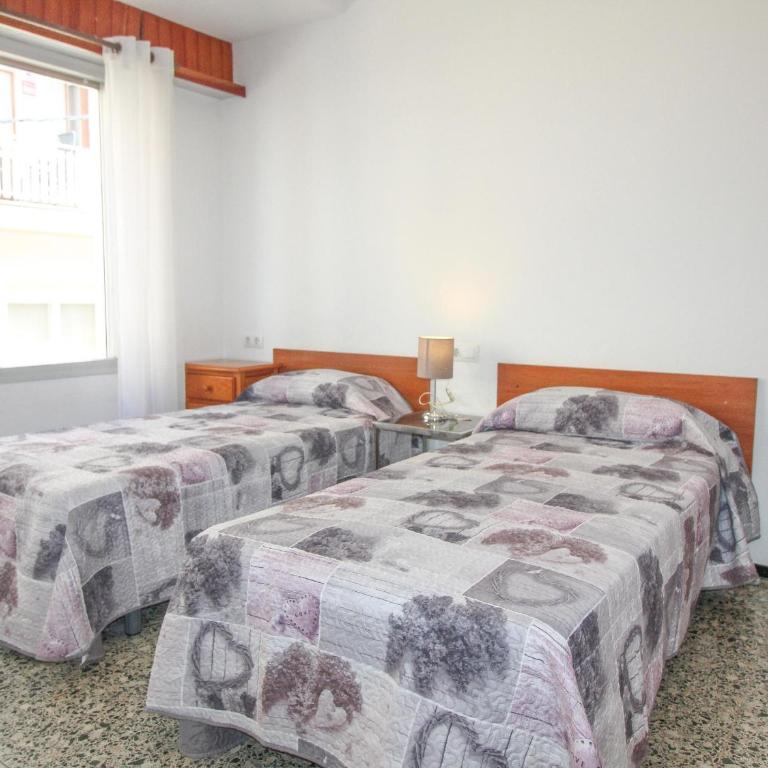 Apartamento céntrico, luminoso a 100m de la playa con balcón y wifi (01/06-30/09) - ES-228-3 - Apartment - 23