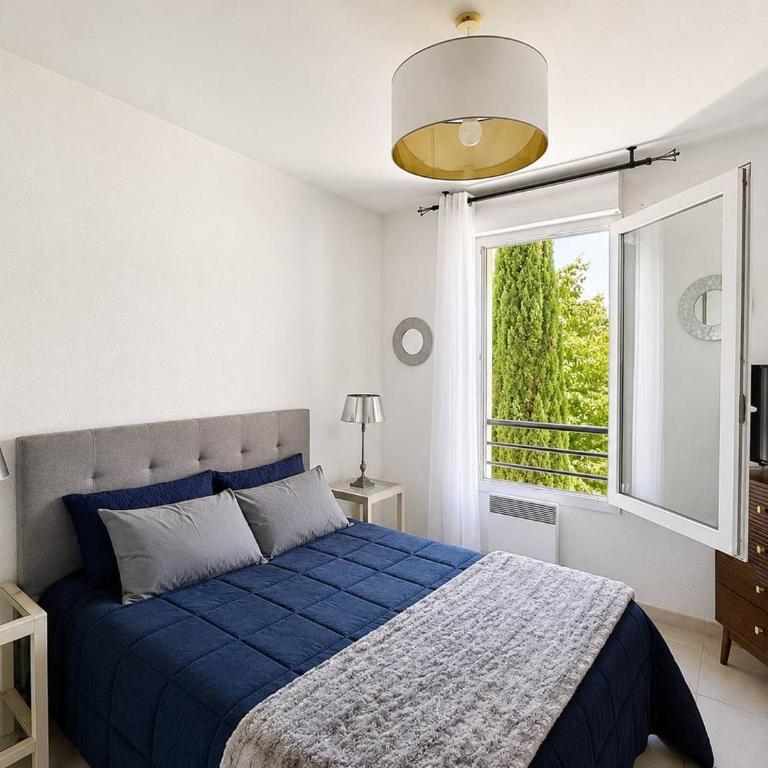 Charmant T2 avec terrasse dans résidence avec piscine - Deluxe One-Bedroom Apartment - 4