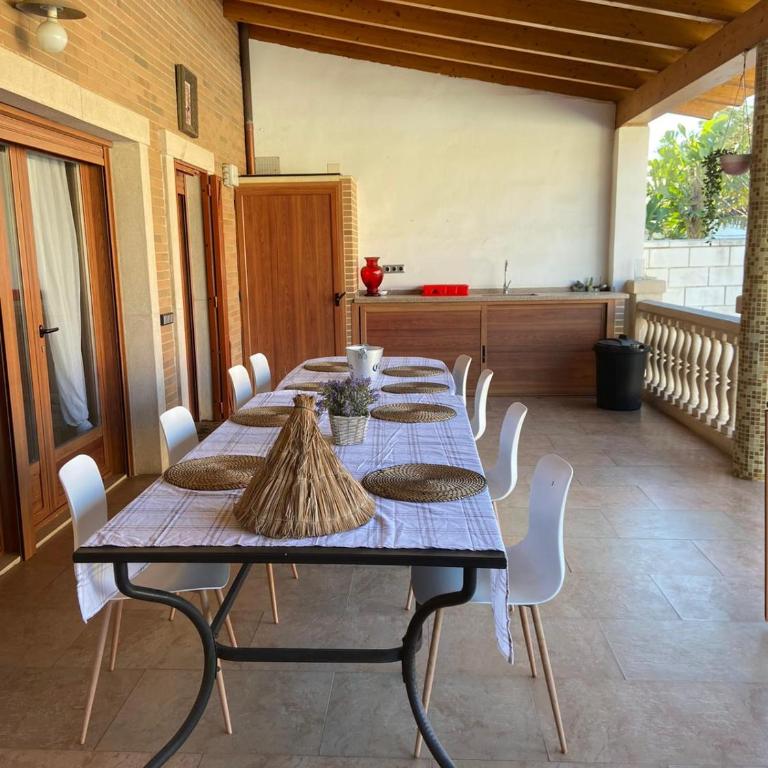 Beach house with private pool, aa and bbq in front of the sea - Eight-Bedroom House - 48