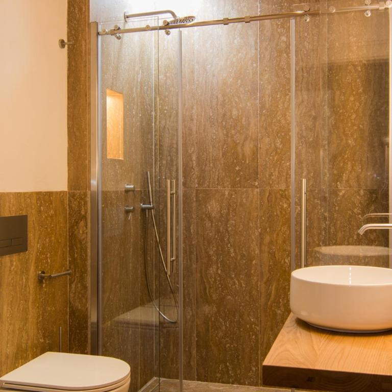 Materia Rooms San Gimignano - Deluxe Double Room - 3