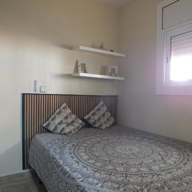 Acogedor apartamento a 50m de la playa con aire acondicionado y TV, 2/4 personas - ES-204-31 - Appartamento - 13