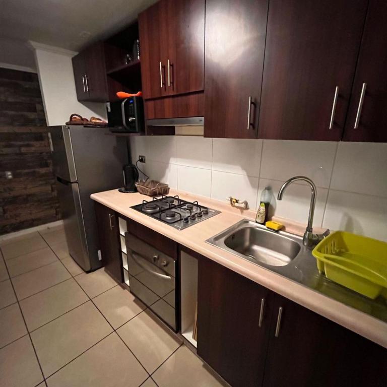 Urban Elegance - Three-Bedroom Apartment - 4
