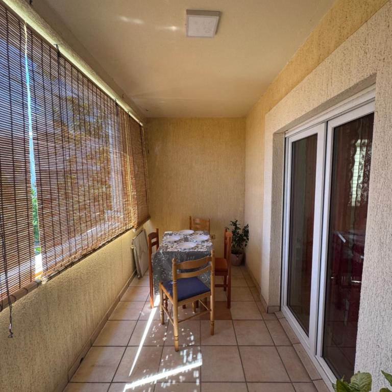 Apartman Viktorija - One-Bedroom Apartment - 7
