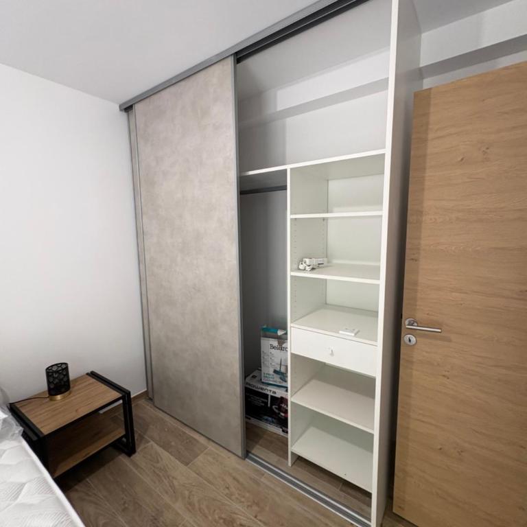 T3 moderne 6 pers, terrasse, vue lac, parking - Apartment mit 2 Schlafzimmern und Terrasse - 17