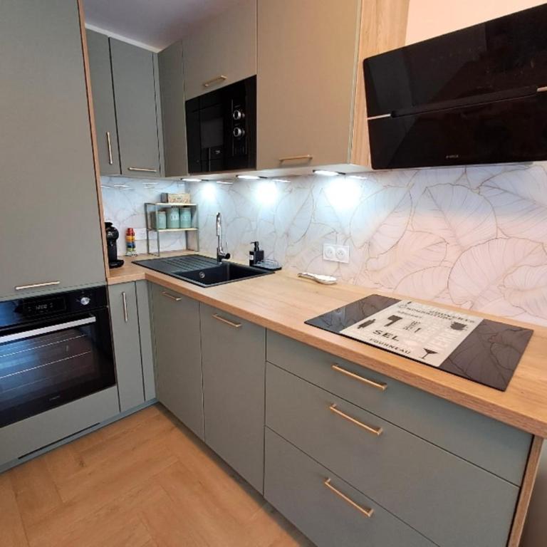 Charming studio near the village center - Studio - 4