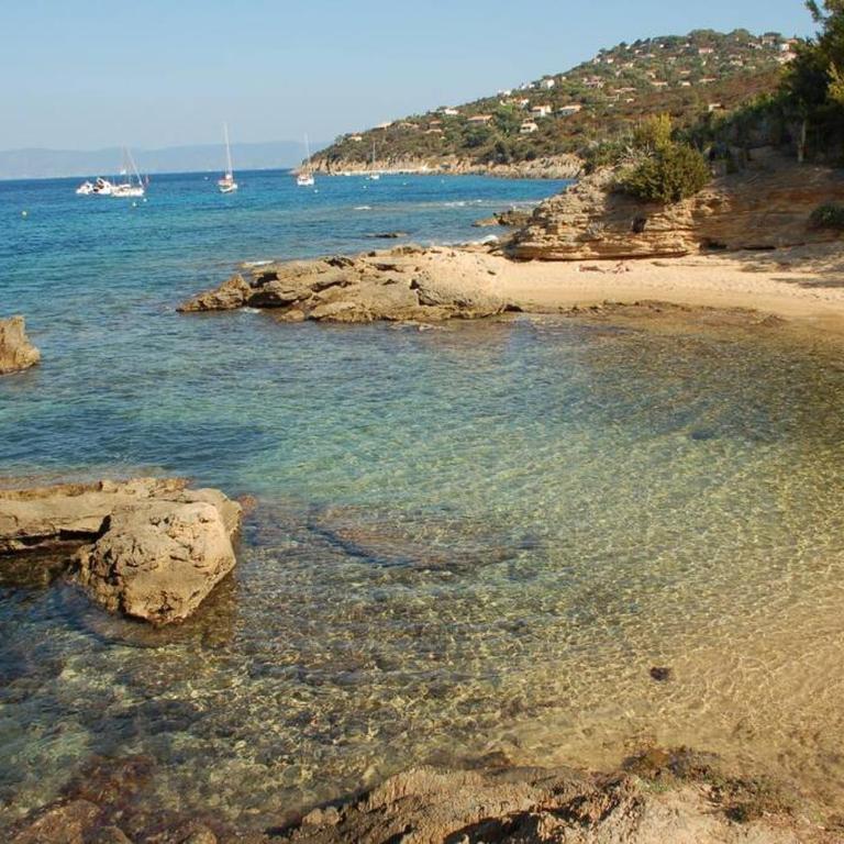 Plages de sable fin, piscine, hammam, tennis LESCLESDENICOLE - Appartement - 32