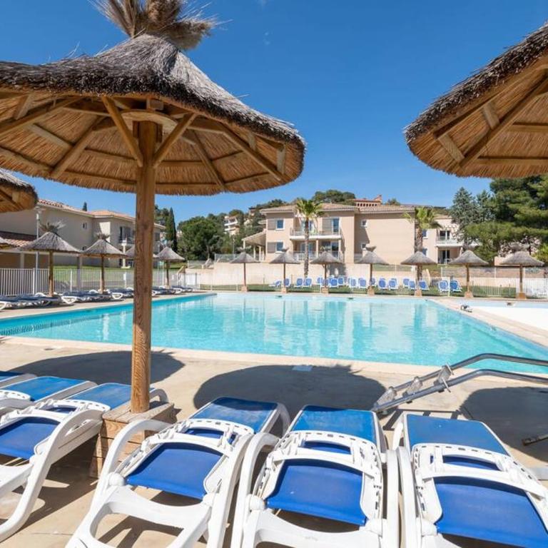 Plages de sable fin, piscine, hammam, tennis LESCLESDENICOLE - Appartement - 6