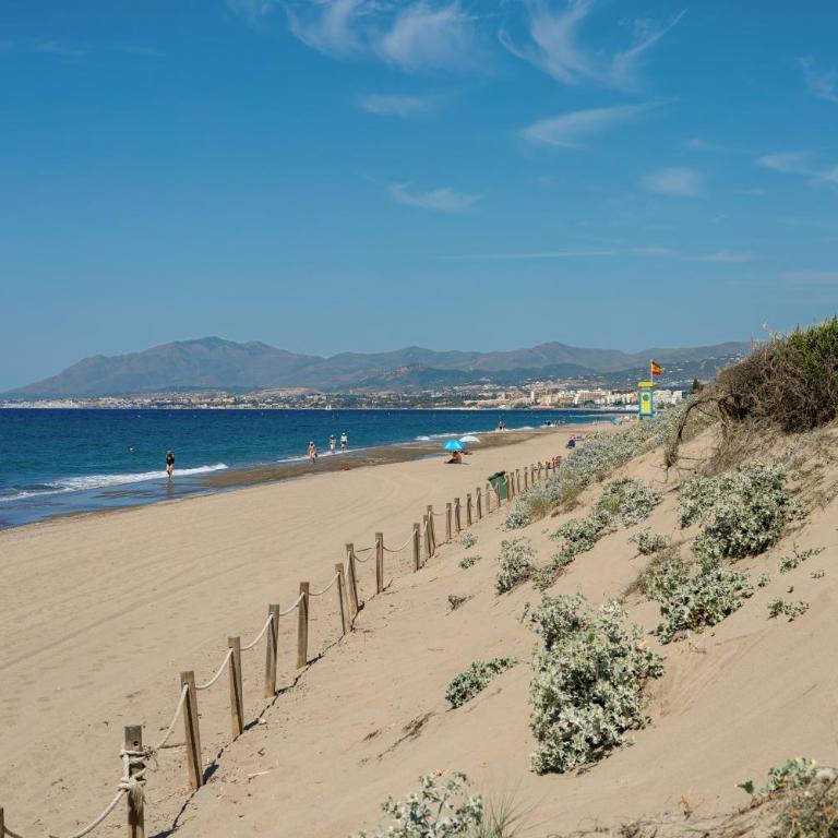 Beachfront 2 BD Apartment & Private Garden - Apartment mit 2 Schlafzimmern - am Meer - 20