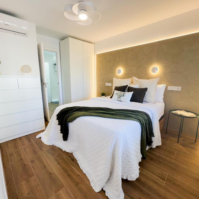 Bright Flat 1 min from Beach with parking - Appartamento con 1 Camera da Letto - 2