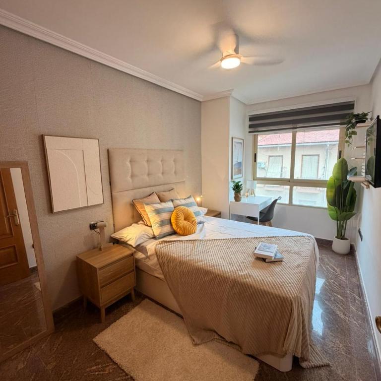 Alicante city room with AC and Wifi - Double Room - 1