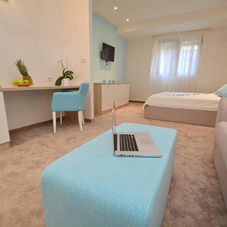Perseus Budva - Junior Suite - 1