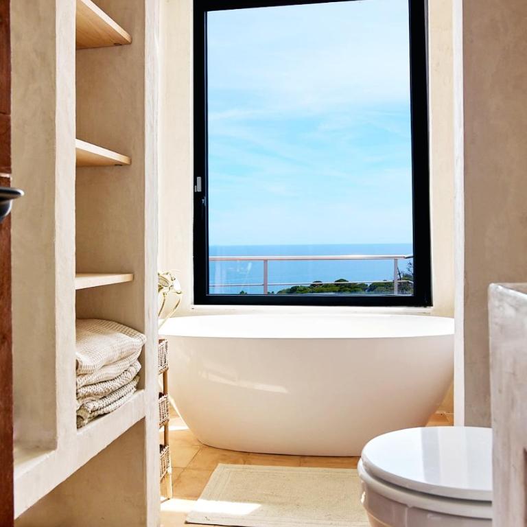Romantic Sea Views on the Costa Brava - Villa - 20