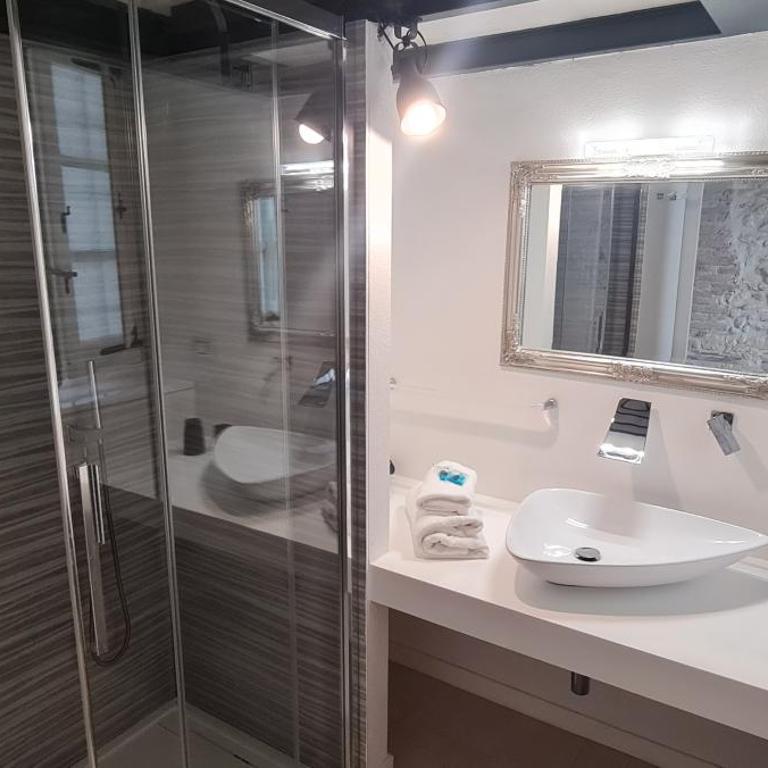 Beni Benius - One-bedroom Loft Apartment - 1