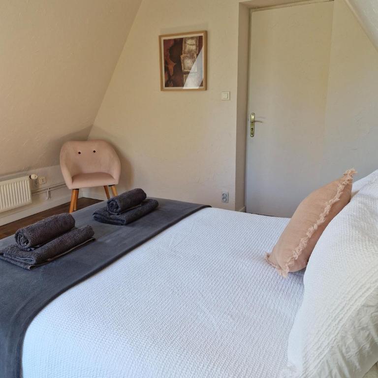 SARLAT Charmante maison en pierre avec piscine - Ferienhaus mit 4 Zimmern - 11