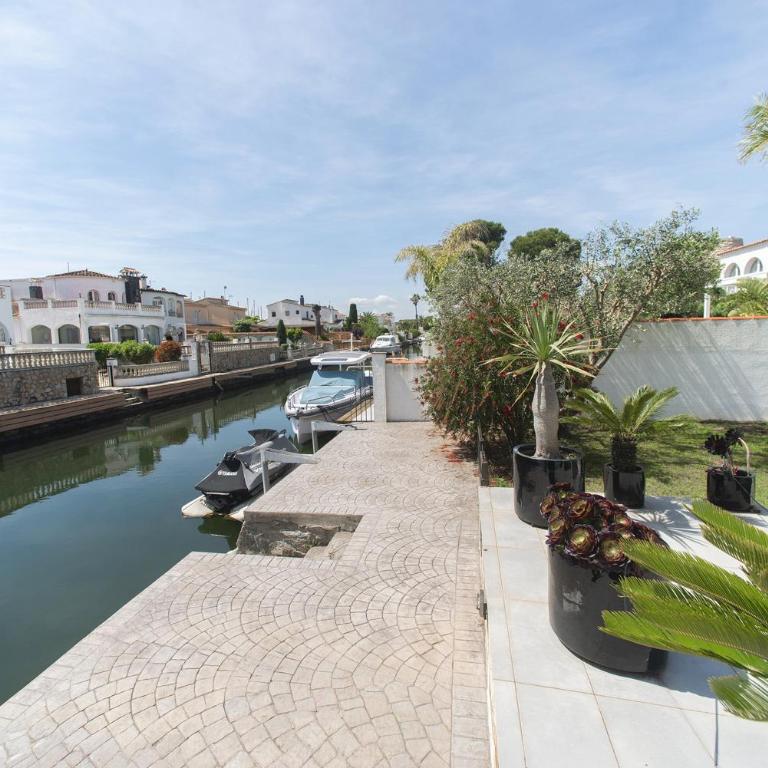 WELCS VILLA 378 EMP con piscina y jardin - Villa mit privatem Pool - 45