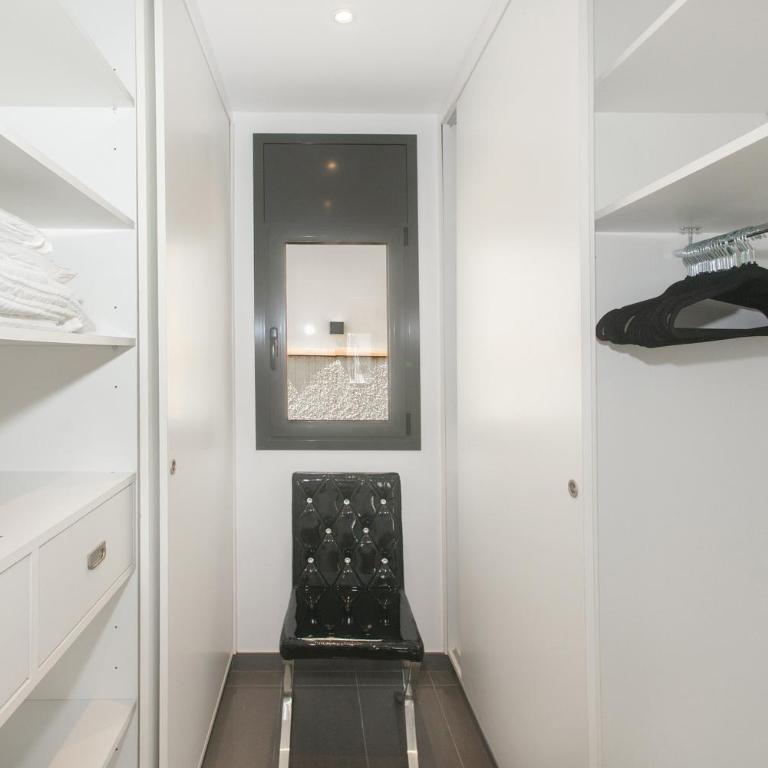 WELCS VILLA 378 EMP con piscina y jardin - Villa mit privatem Pool - 50
