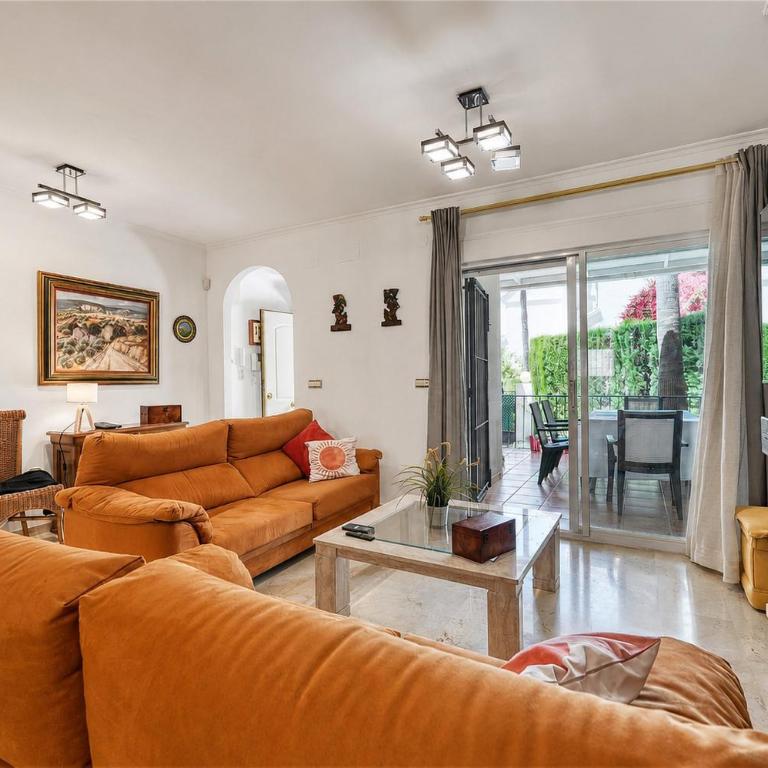 3160 Elegant Seafront House - Ferienhaus mit 3 Schlafzimmern - 2