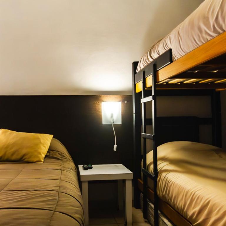 Go Hostel - Habitación Familiar - 11