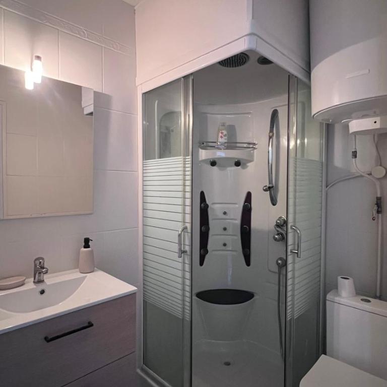 Les Appartements De Lina - Le Louis Dort - Self Check-In - - Apartamento de 1 dormitorio - 5
