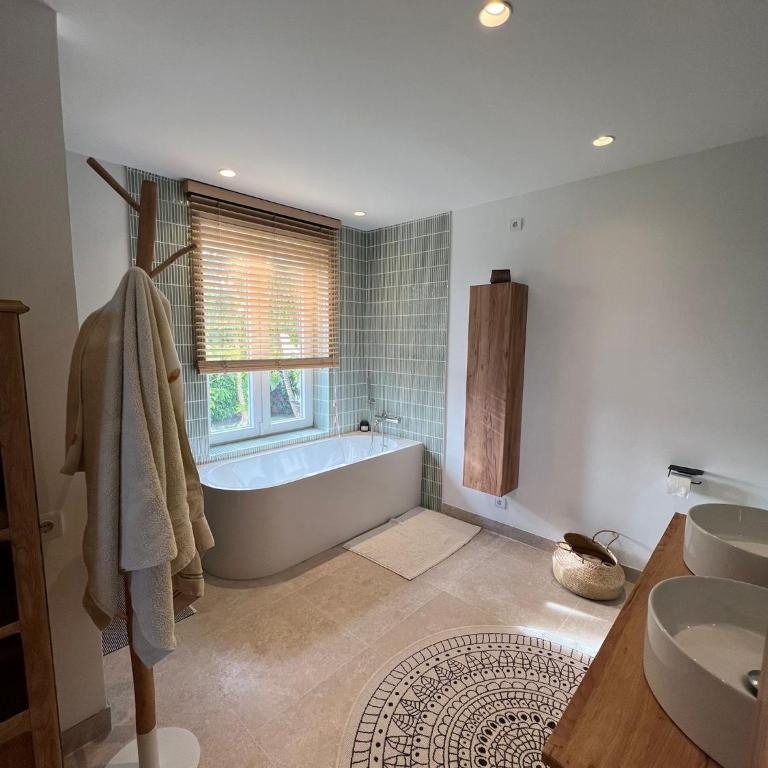 Boho-style villa in a quiet cul-de-sac - Villa mit 3 Schlafzimmern - 3