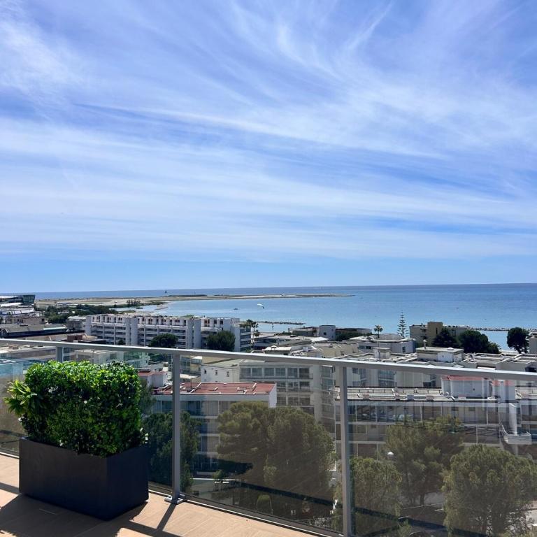 3 pièces Côte d azur Sea Side View piscine rooftop - Appartement - 4