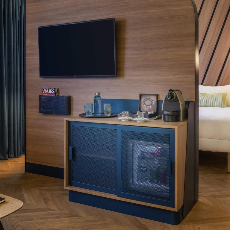 Ibis Styles Madrid City Las Ventas - Chambre Double avec Salon - 3