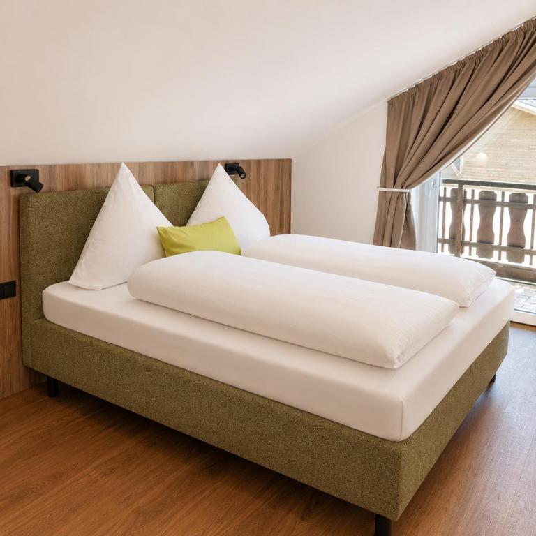 Hotel Garni Vier Jahreszeiten - Familiensuite - 14