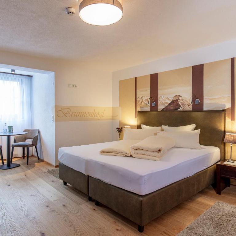 Hotel Hubertus - Familienzimmer mit Badewanne - 1