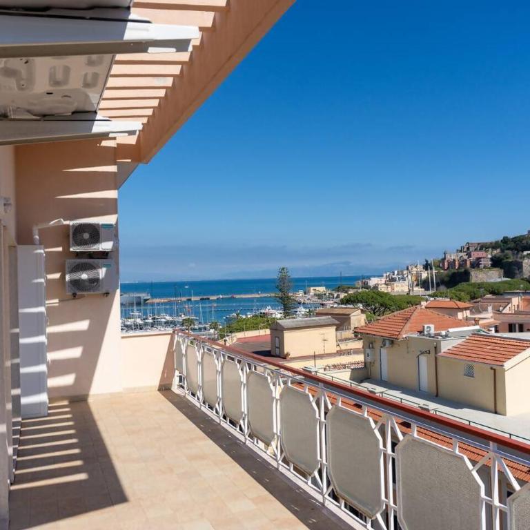 Ampio appartamento panoramico al centro di Gaeta - Apartment - 48