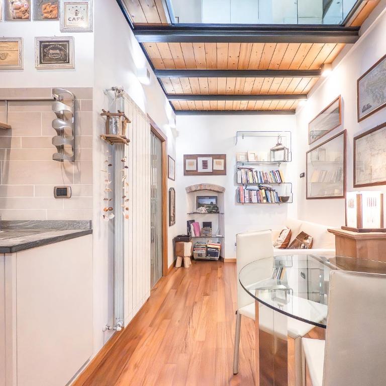 Charming Apartment in the Navigli District - 4 people - Appartamentino su 2 Livelli - 16